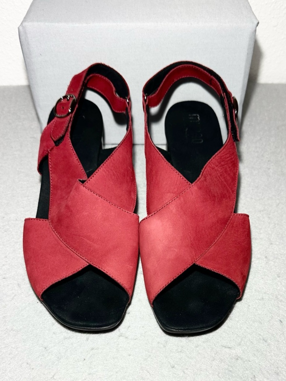 Munro Laine Sling Back Sandals View 6